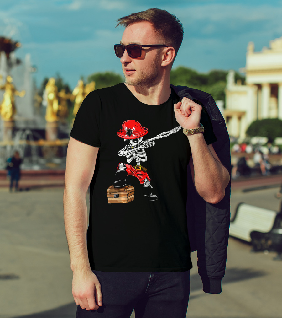 Dabbing Skeleton Pirate With Red Hat And Treasure Chest T-Shirt