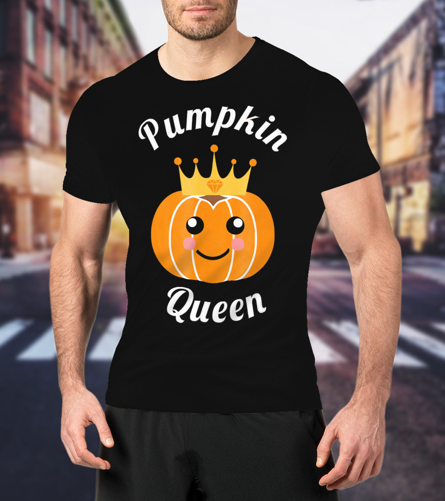 Pumpkin Queen Cute Pumpkin With Crown And Smile T-Shirt