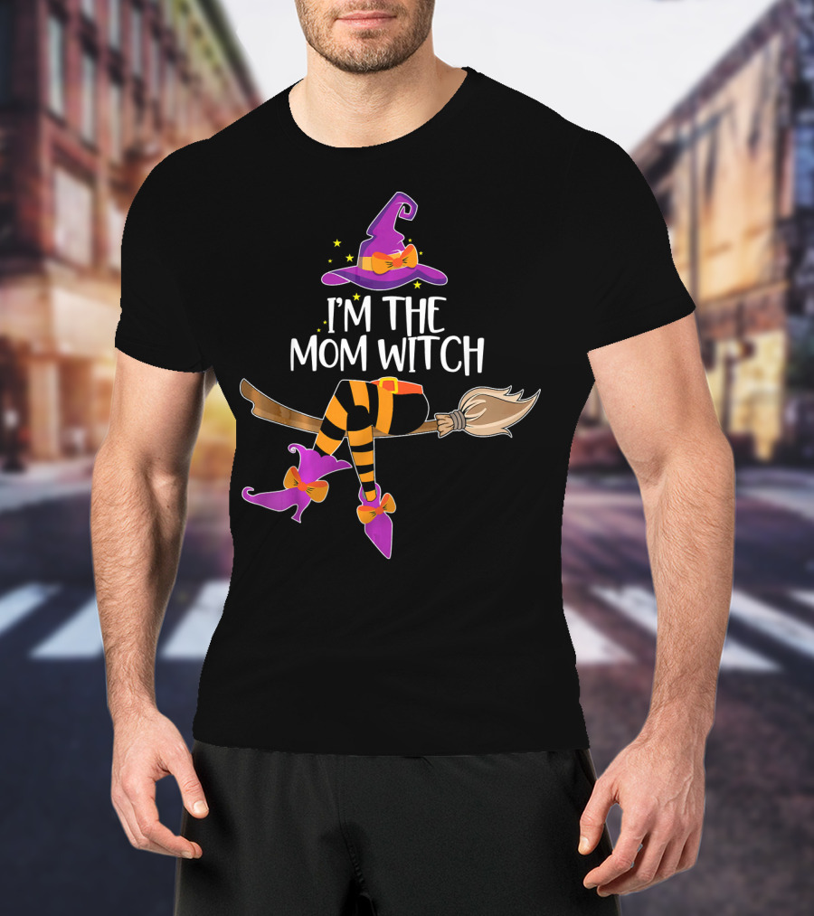 I’m The Mom Witch Halloween Matching Wizard Hat And Broomstick T-Shirt