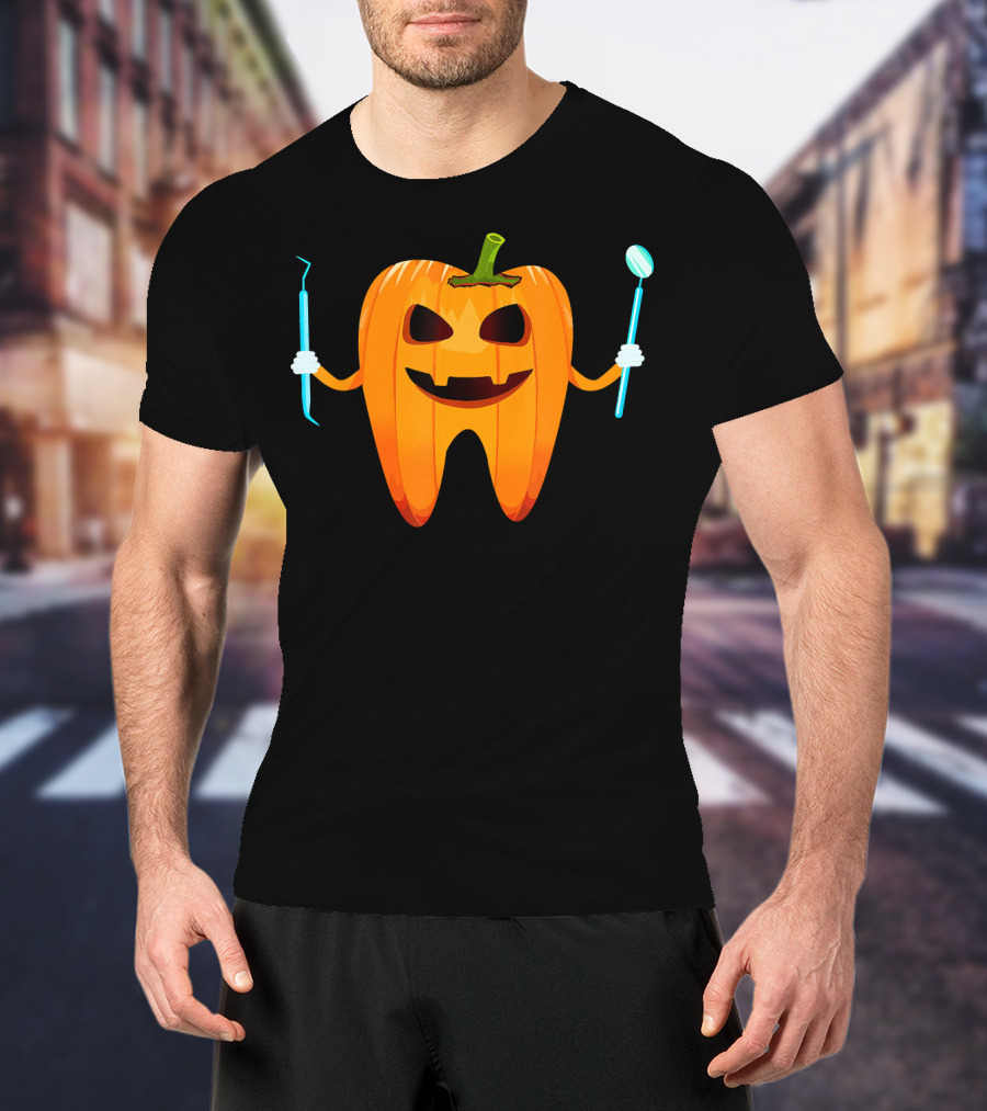 Halloween Tooth Pumpkin Holding Dental Tools T-Shirt