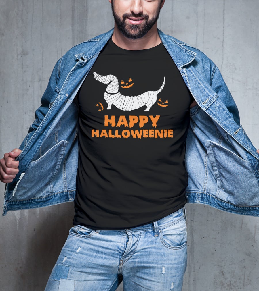 Happy Halloweenie Dachshund Mummy With Jack-O'-Lanterns T-Shirt