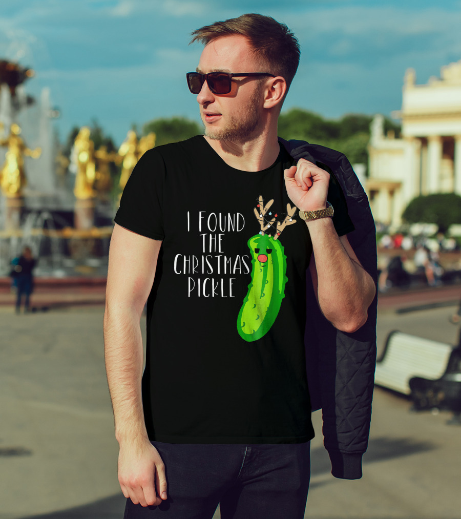 I Found The Christmas Pickle Reindeer Antlers Holiday Humor T-Shirt