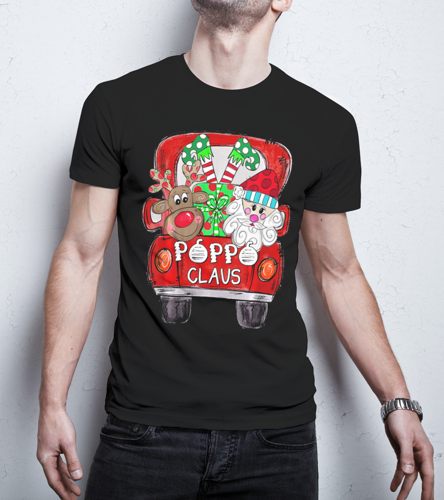 Red Truck With Poppo Claus, Reindeer, And Christmas Gifts T-Shirt