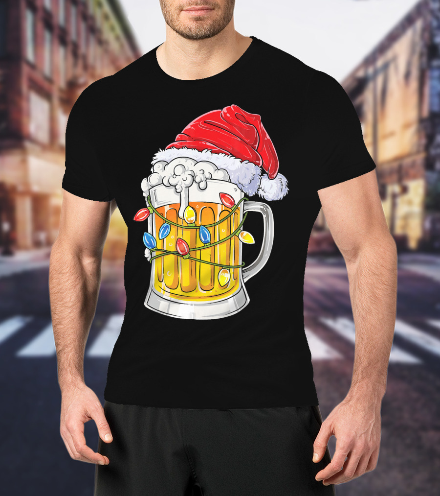 Beer Mug With Santa Hat And Christmas Lights T-Shirt