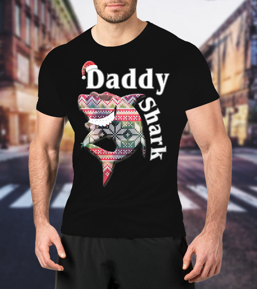Daddy Shark Christmas Santa Hat T-Shirt