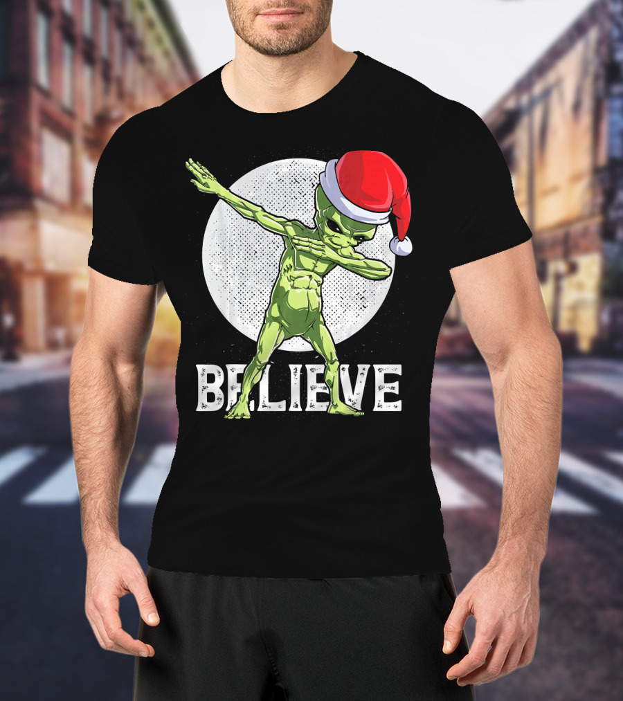 Believe Dabbing Alien Santa Hat Christmas Boys T-Shirt