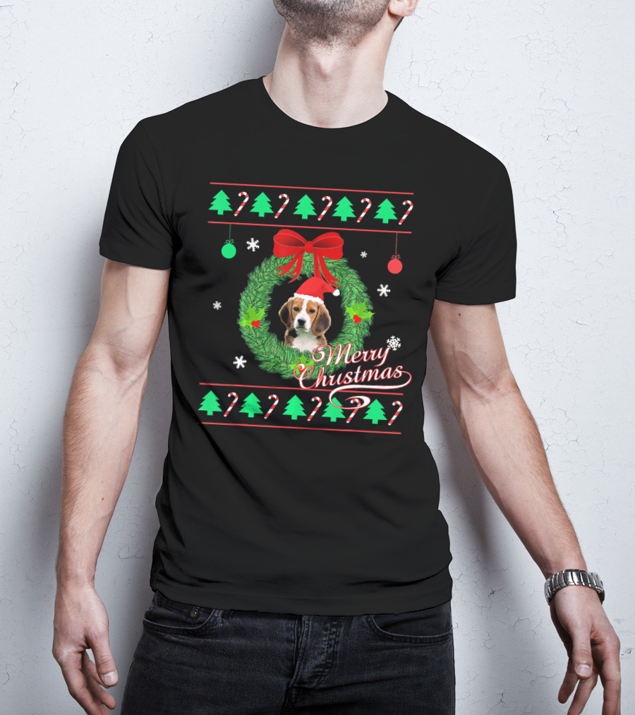 Merry Christmas Beagle Puppy Wreath Candy Canes Snowflakes T-Shirt