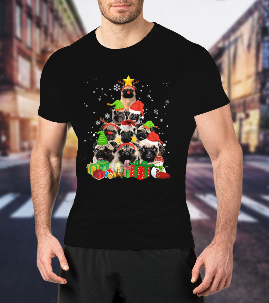 Funny Pug Christmas Tree Xmas With Santa Hats Snowflakes And Gifts T-Shirt