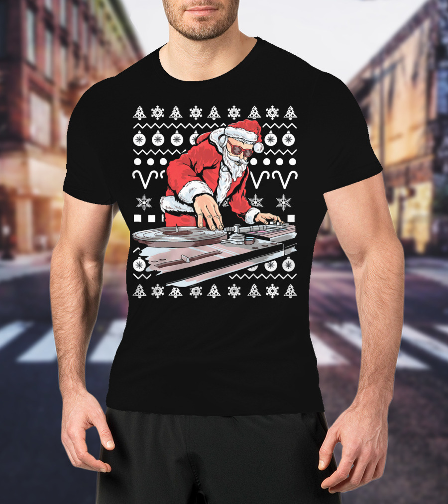 Santa Claus DJ Remixing Holiday Beats T-Shirt