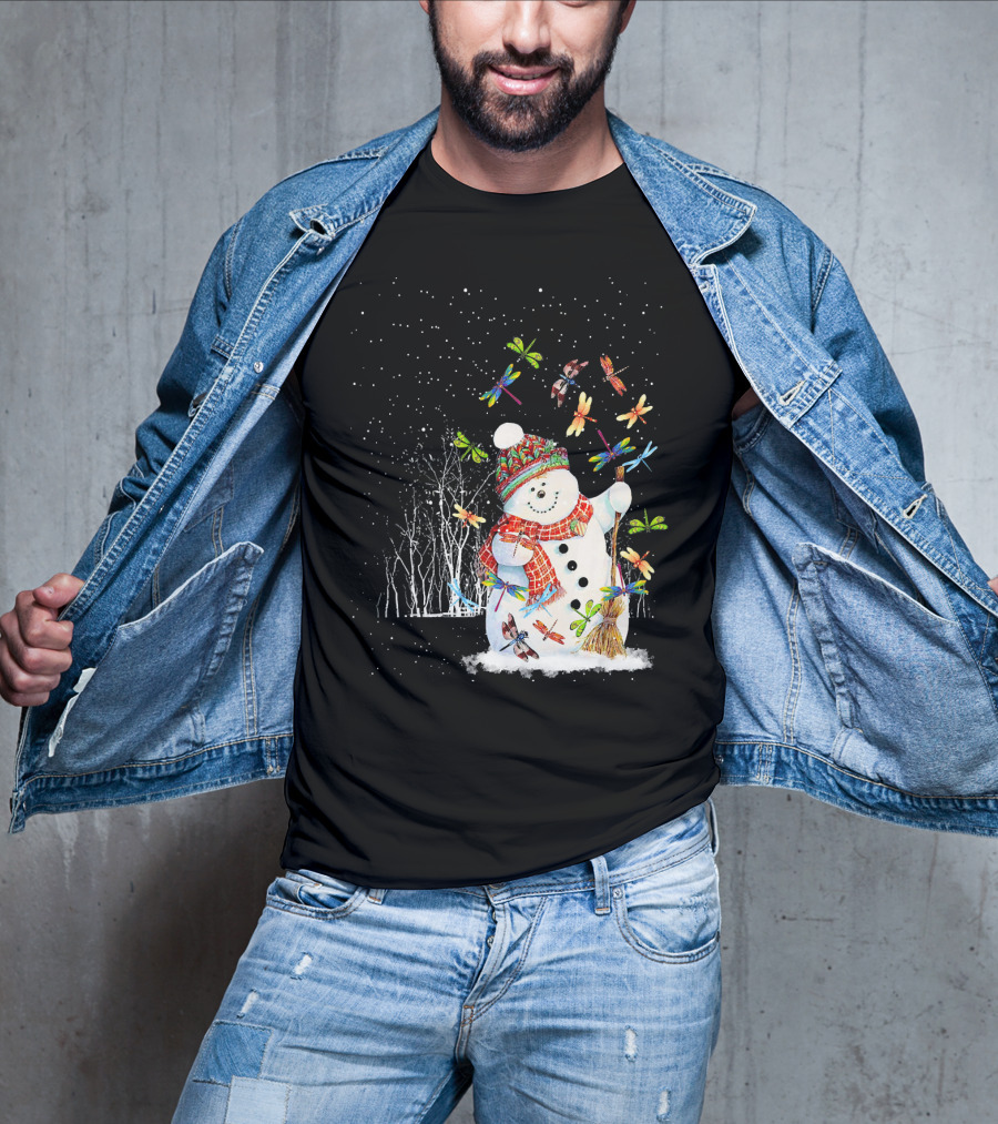 Merry Christmas Dragonfly Snowman In Winter Scene T-Shirt
