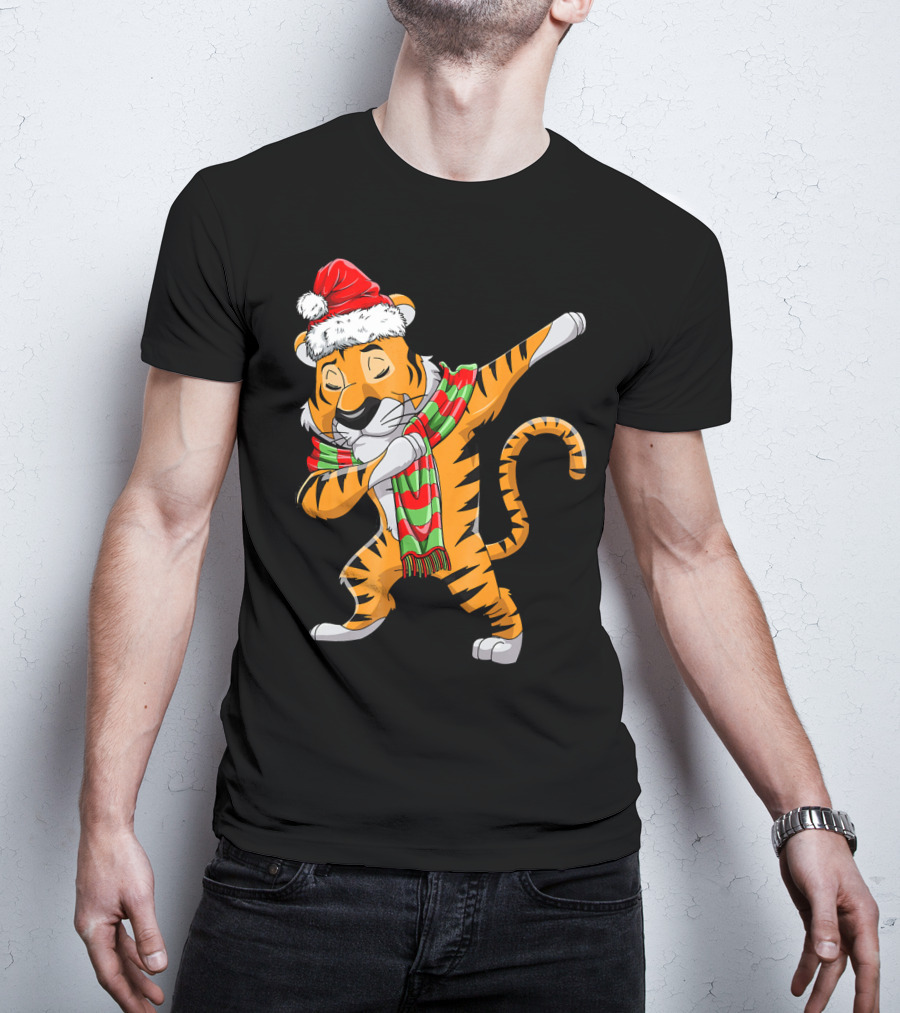 Dabbing Santa Tiger With Christmas Scarf T-Shirt