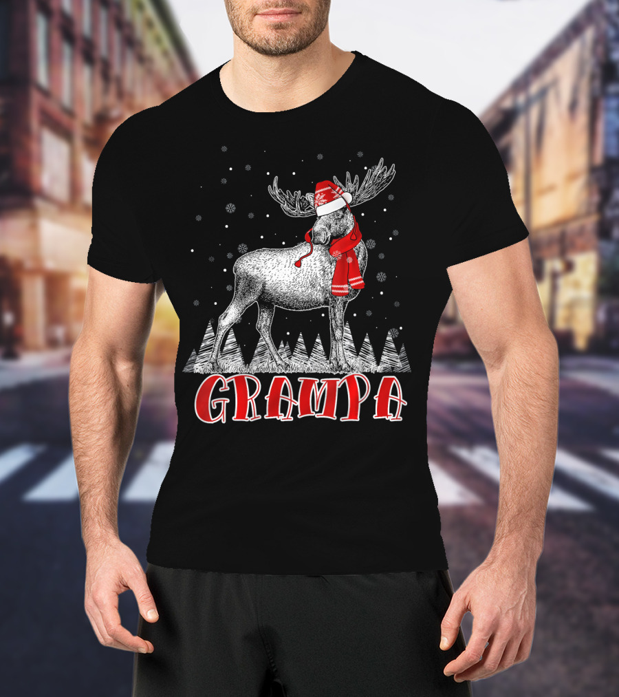 Grampa Moose Santa Hat Family Christmas Matching T-Shirt