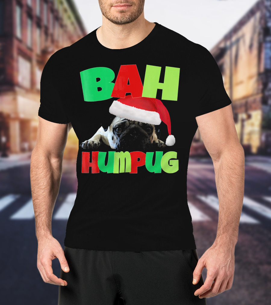Bah Humpug Santa Hat Funny Grumpy Pug T-Shirt
