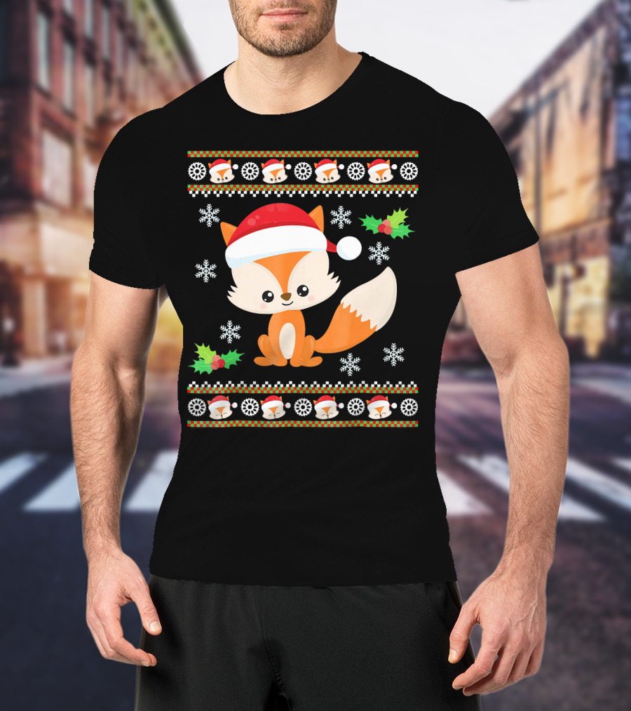Cute Festive Fox With Santa Hat And Snowflakes T-Shirt
