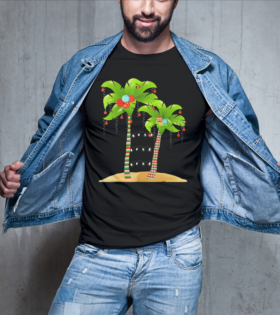 Christmas Tree Palm Mele Kalikimaka Palm Trees With Ornaments And Lights T-Shirt