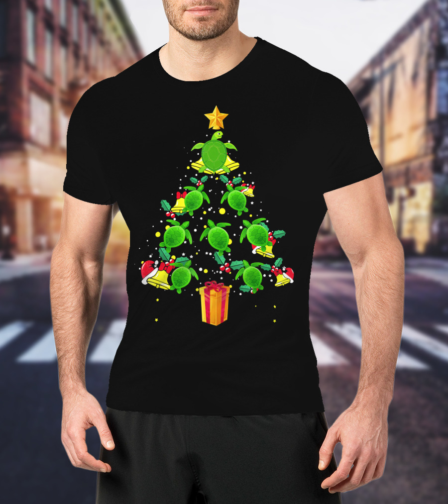 Sea Turtle Christmas Tree With Star Hat And Gift Box T-Shirt