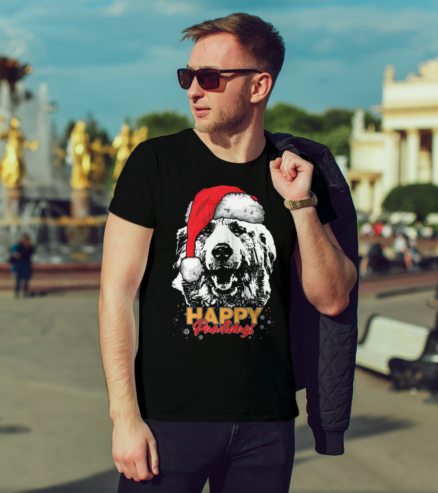Happy Pawlidays Funny Christmas Great Pyrenees Santa Hat T-Shirt