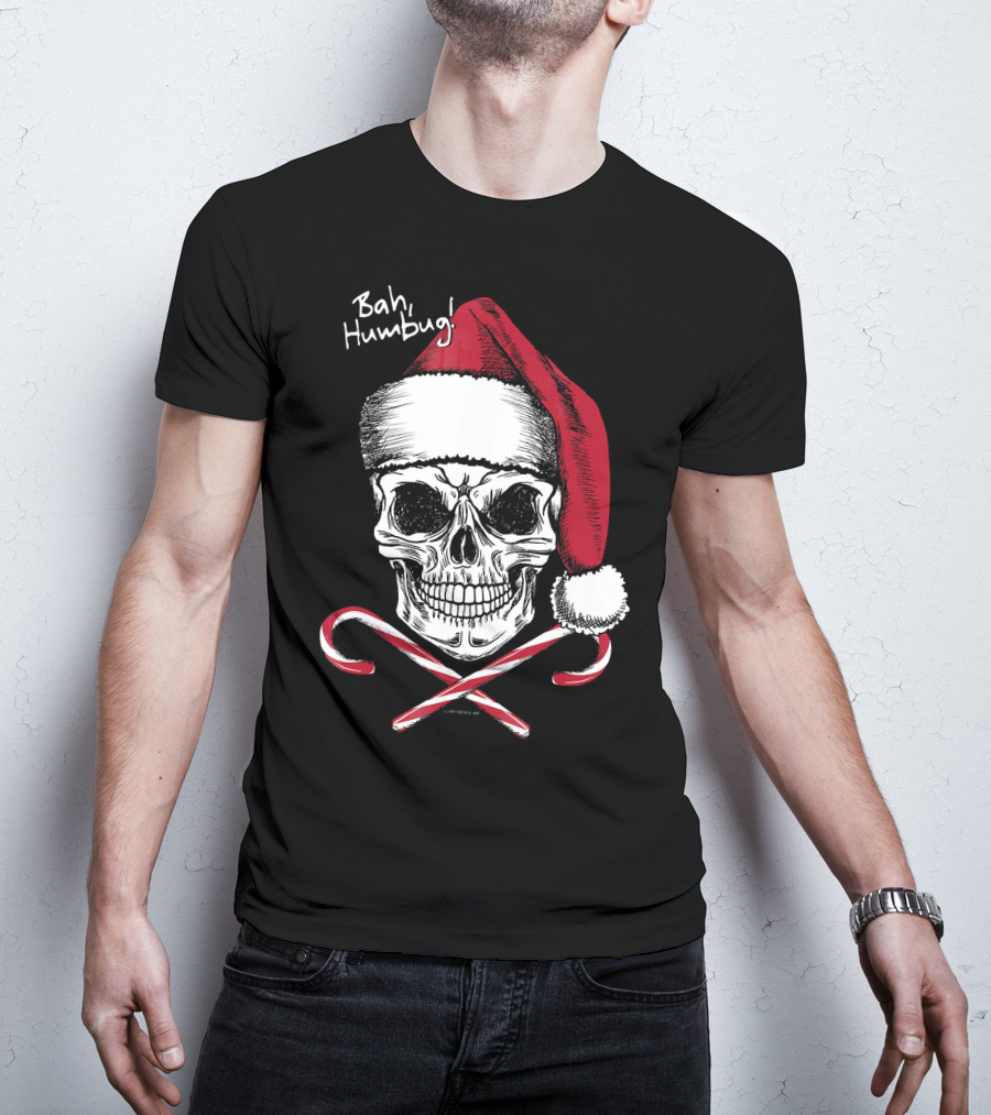 Bah Humbug Skull With Santa Hat And Candy Canes Christmas Funny Santa T-Shirt