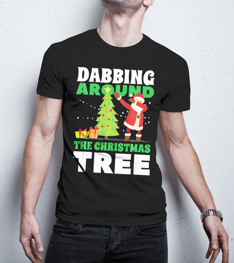 Dabbing Around The Christmas Tree Kris Kringle Merry Christmas San T-Shirt