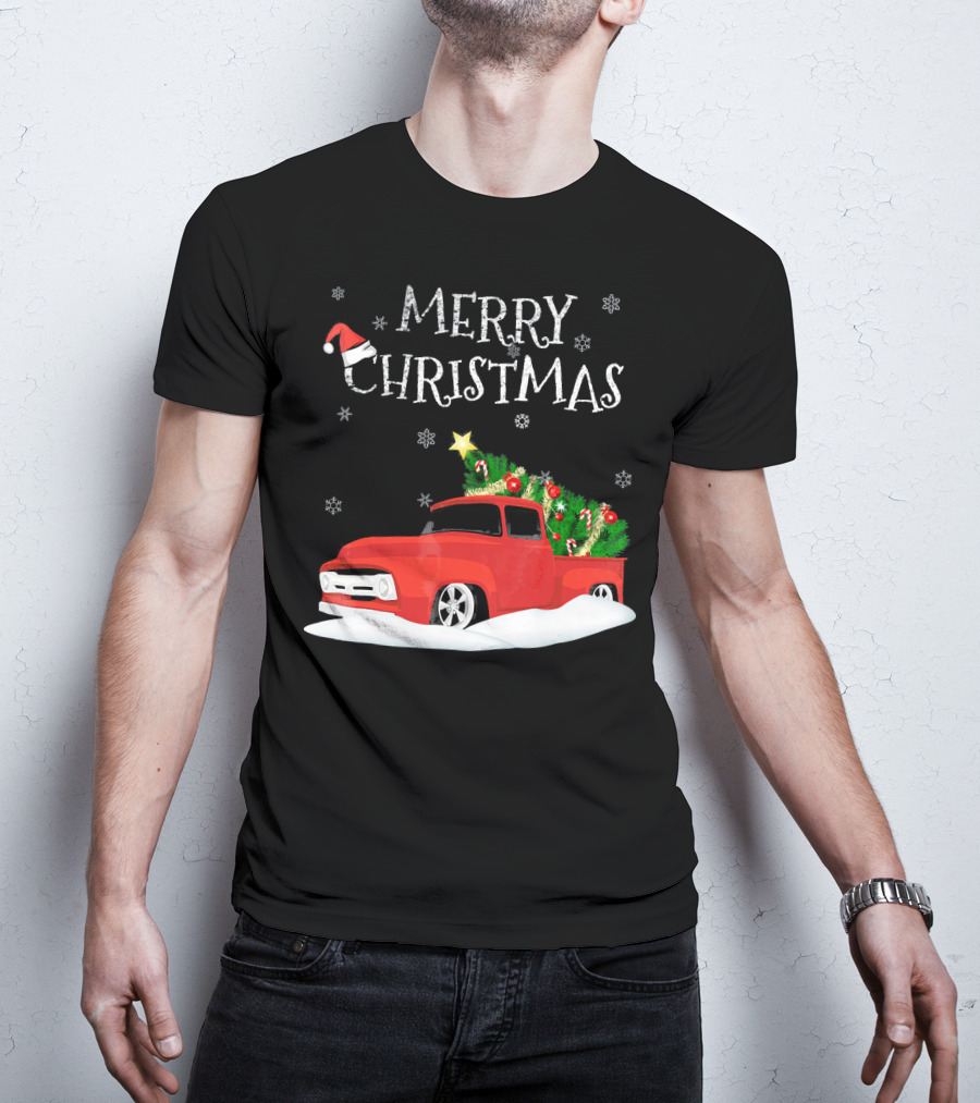 Merry Christmas Red Vintage Truck With Snow And Christmas Tree T-Shirt