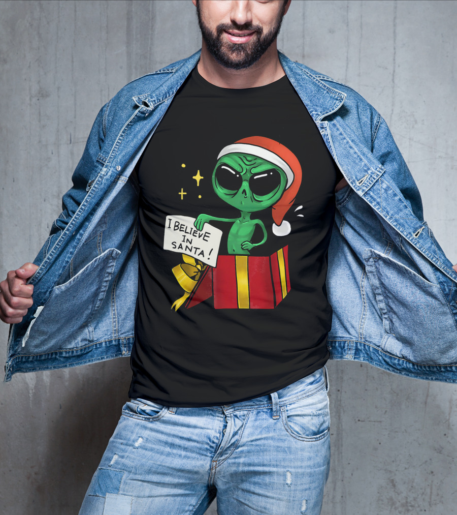 Christmas Funny Alien I Believe In Santa Present T-Shirt
