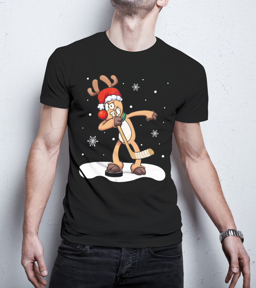 Funny Dabbing Reindeer Playing Ice Hockey Xmas Snowflakes T-Shirt