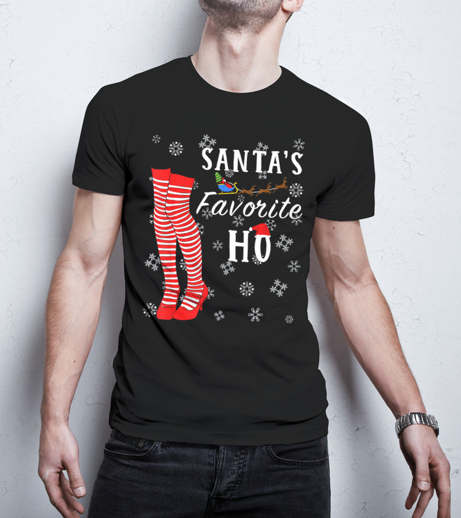 Santa's Favorite Ho Red Striped Stockings Snowflakes Sleigh T-Shirt