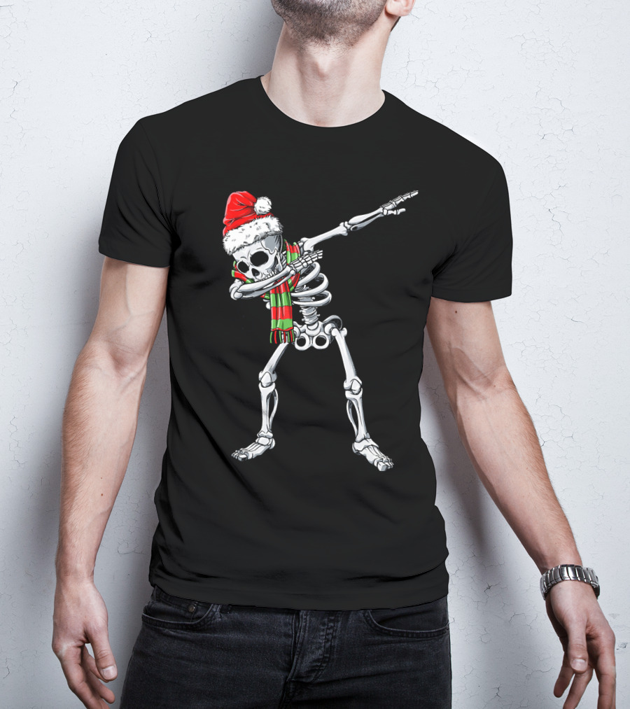 Dabbing Santa Skeleton Christmas Hat And Scarf T-Shirt