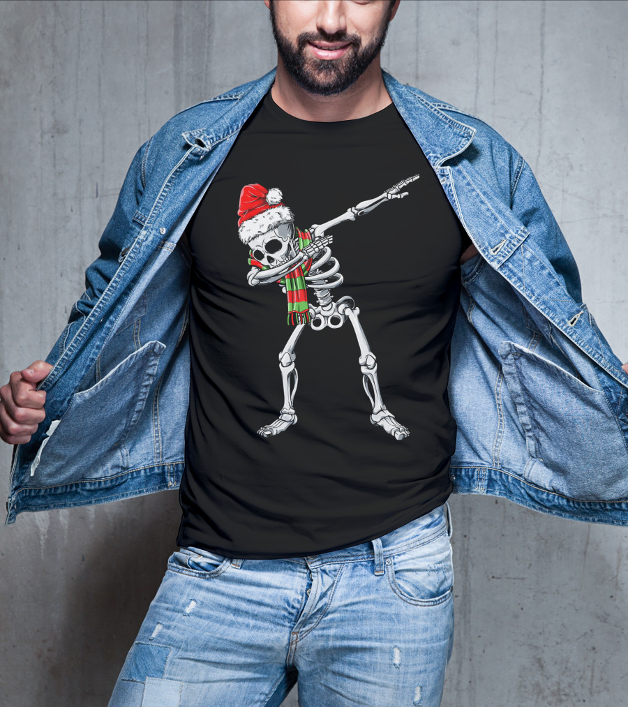 Dabbing Santa Skeleton Christmas Hat And Scarf T-Shirt