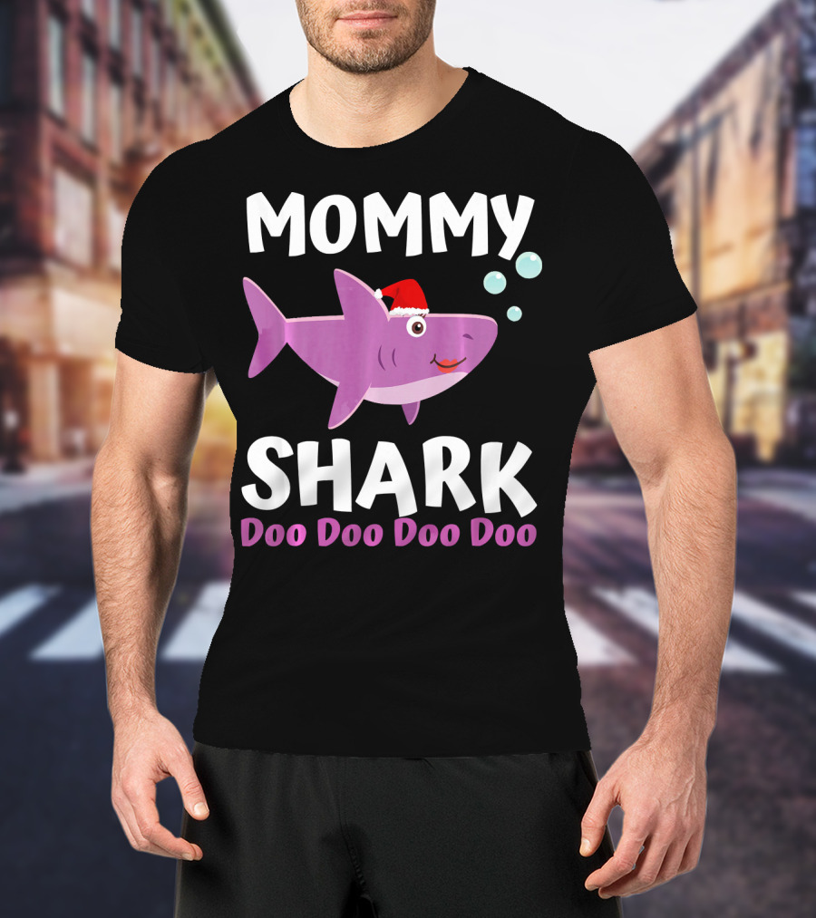 Mommy Shark Doo Doo Doo Doo Christmas Mommy Shark T-Shirt