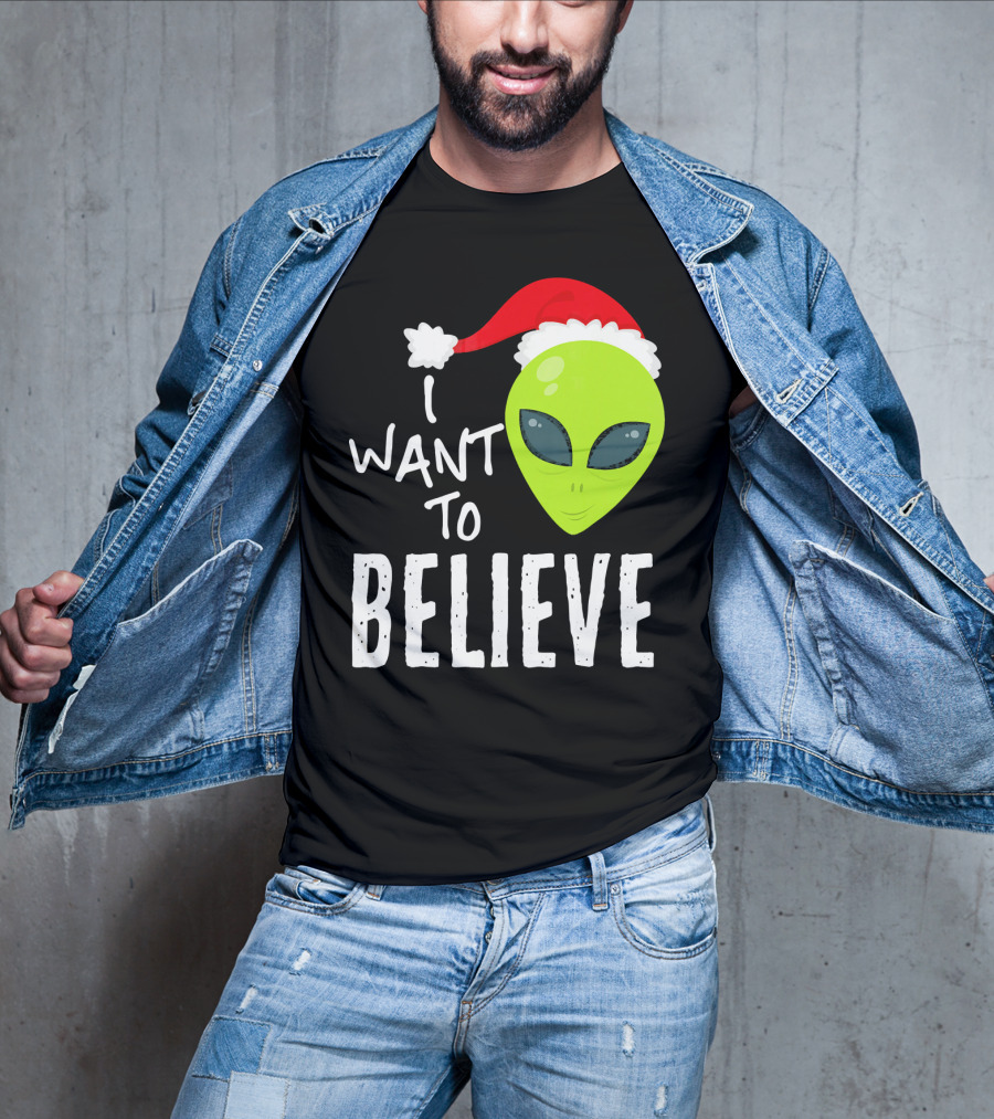 I Want To Believe Alien Santa Hat Christmas UFO T-Shirt