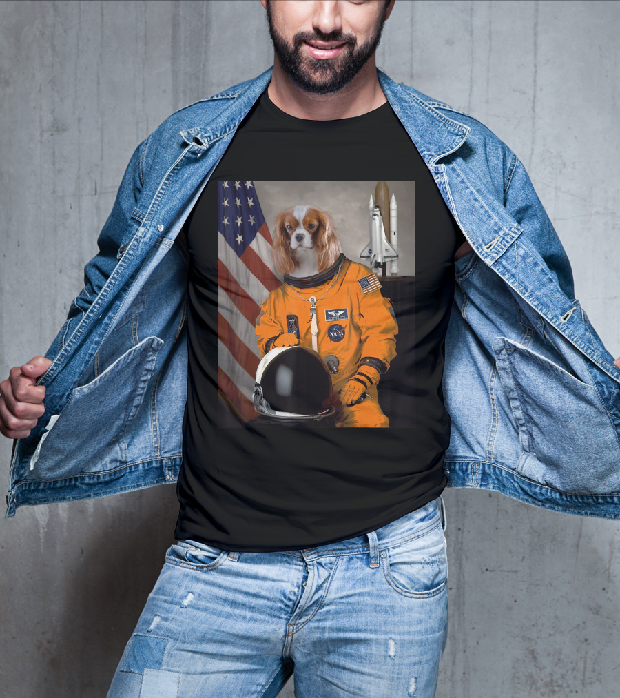 Cavalier King Charles Spaniel NASA Astronaut With American Flag And Space Shuttle T-Shirt