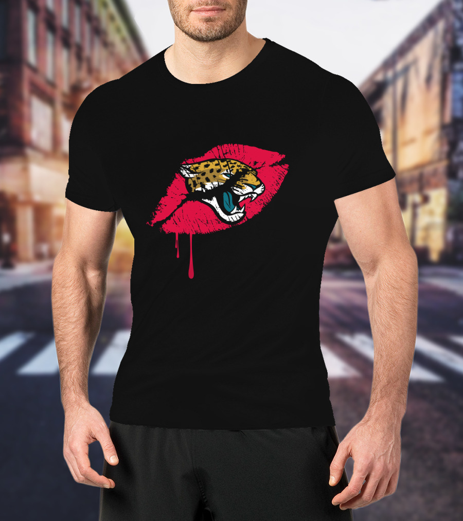 Jacksonville Jaguars Fierce Lip Art T-Shirt